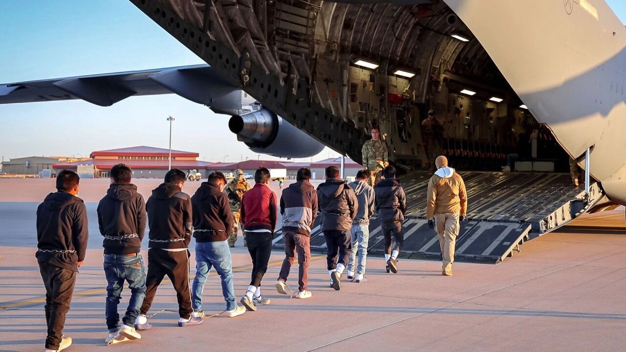 US secretly deported 25,000 migrants to third countries, media report