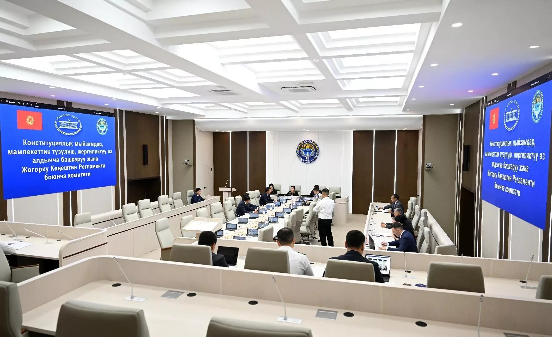 ГКНБ Кыргызстана сообщил о передаче 102 млрд сомов в бюджет в 2025 году