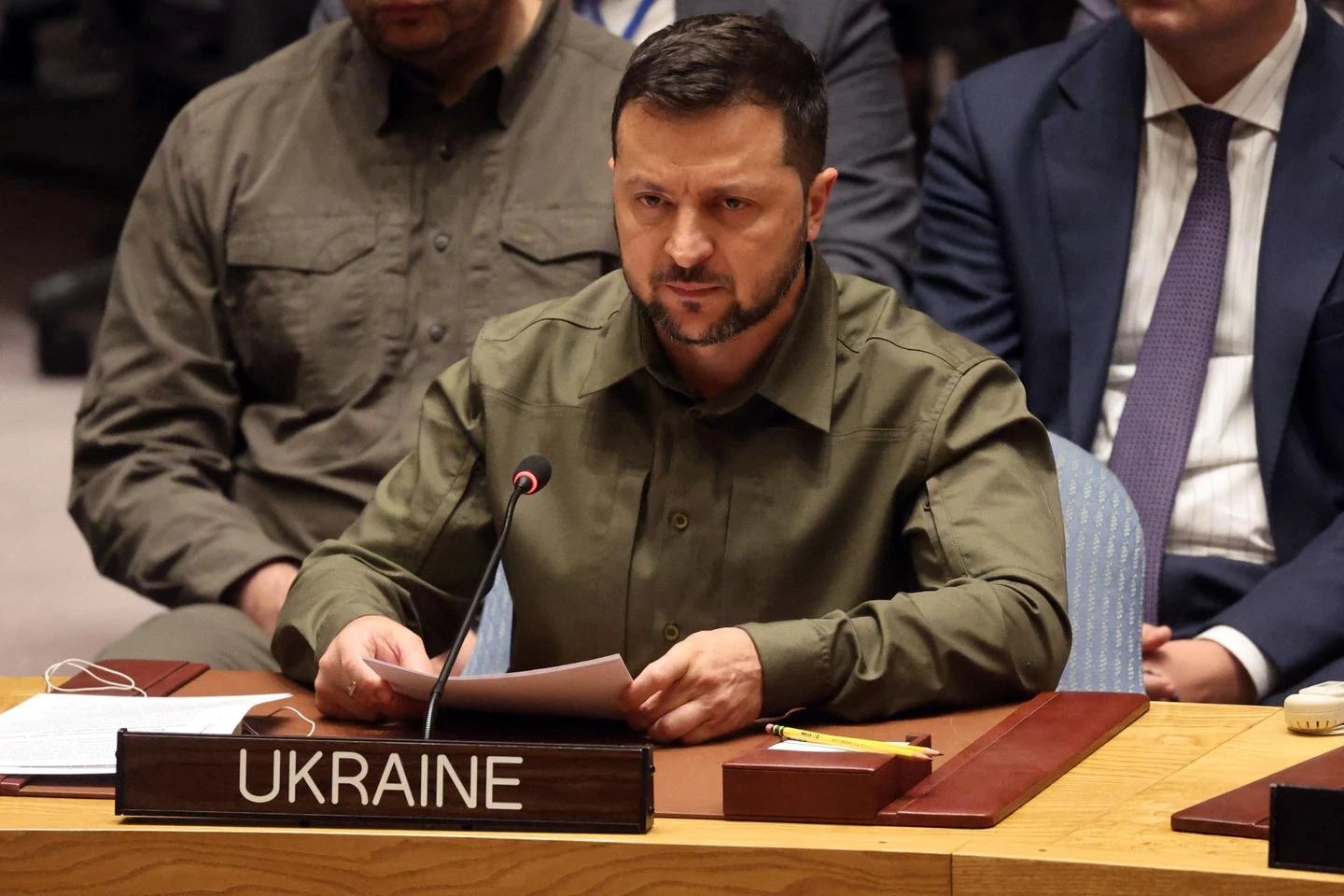 Zelensky offers energy truce in exchange for halting strikes on Russian refineries