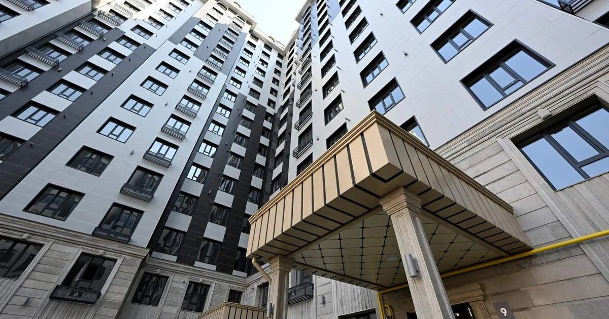 Жапаров 2030 жылға дейін барлық мұқтаж қырғызстандықтарды баспанамен қамтуға уәде берді