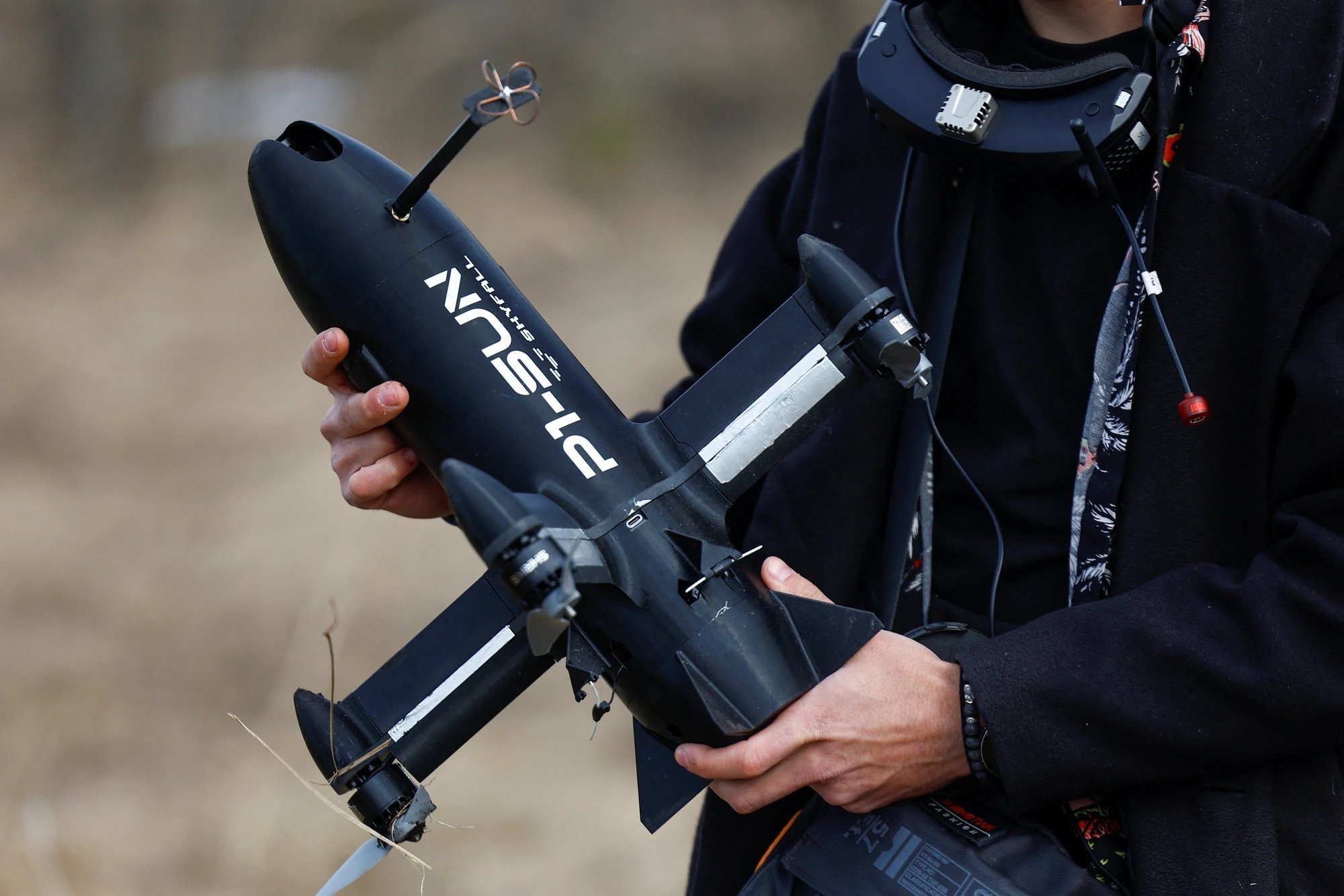 Ukraine orders 590,000 drones via Brave1 Market in 2026