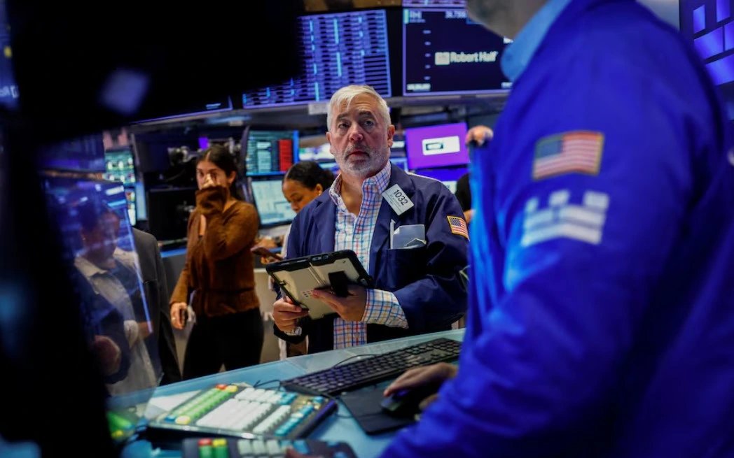 Доходность 10-летних Treasuries превысила 5,2% на фоне стабилизации Уолл-стрит