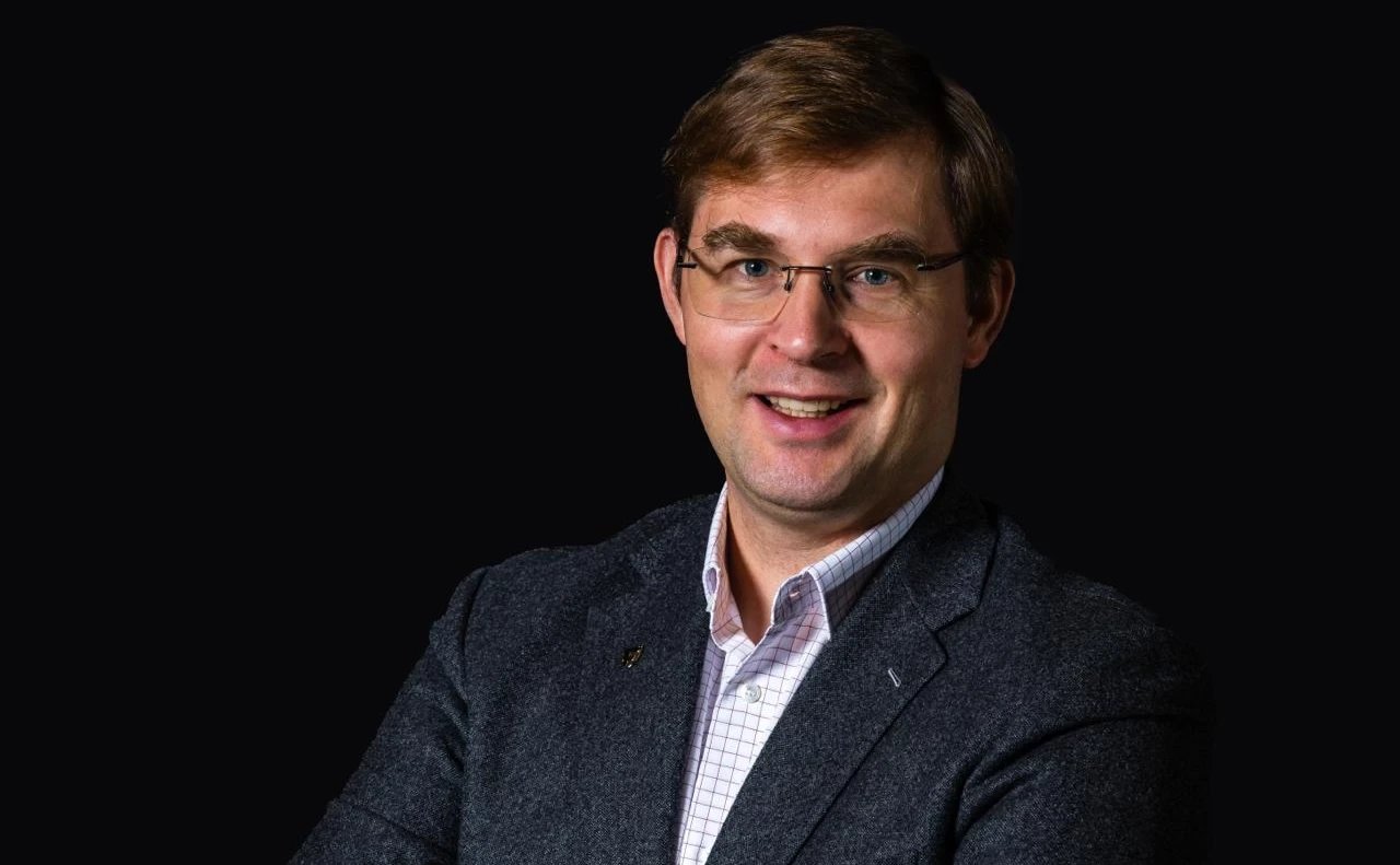 Тимур Турлов Самарқандағы екінші турда FIDE президенті болып сайланды