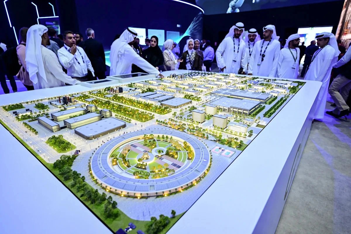 Big Tech's Middle East AI data centers hit by Iran war strikes