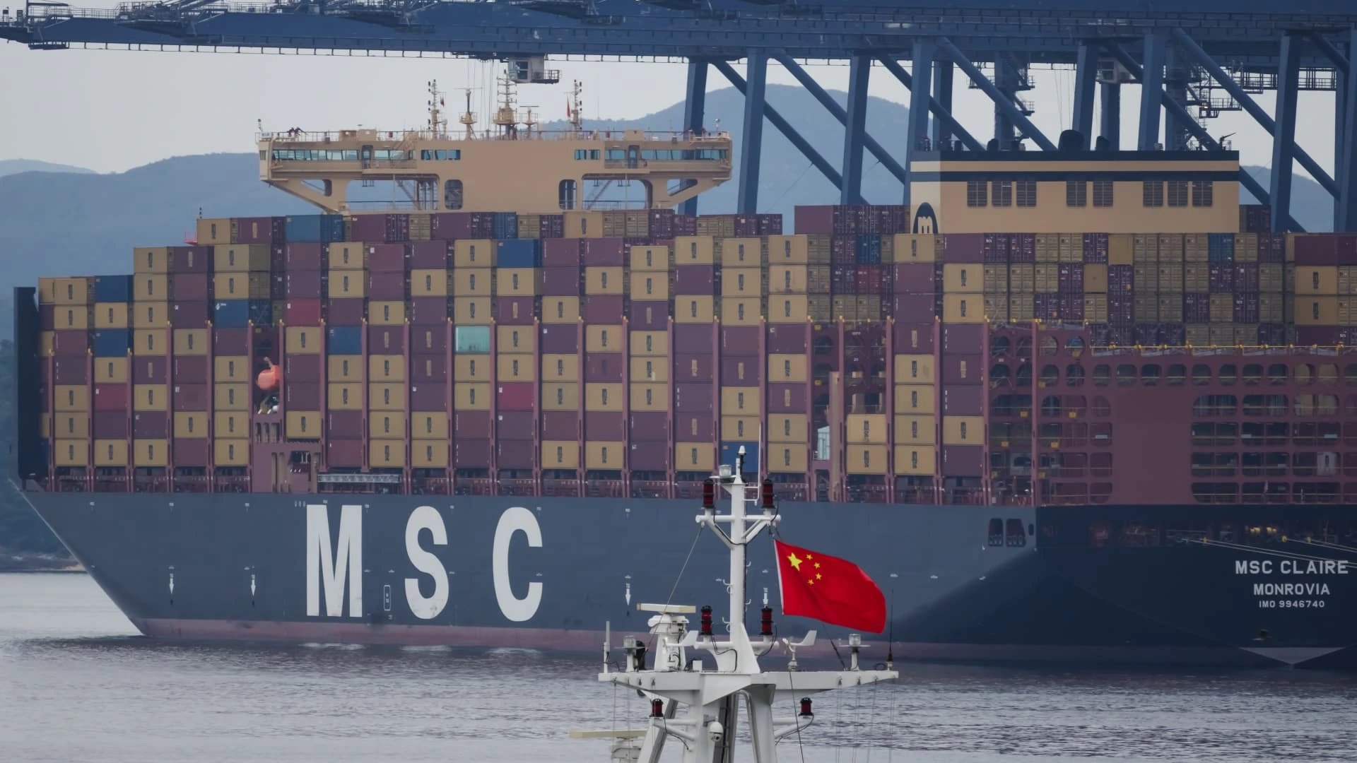 China industrial profits rise 4.2% in August, slowest this year