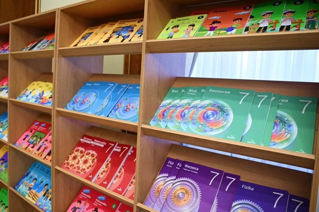 Uzbekistan to develop 1,342 new textbooks by 2027