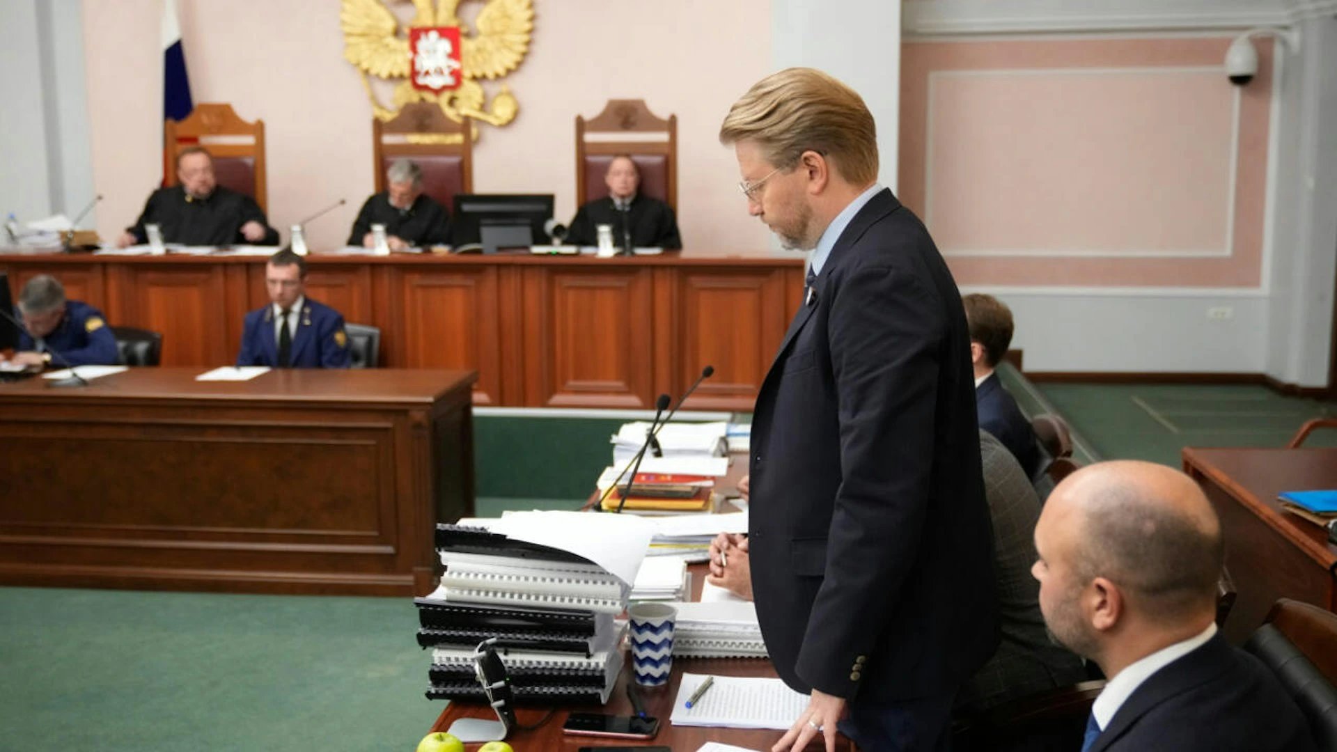 ЕС ввел санкции против 10 российских чиновников из-за недопуска «Яблока» к выборам