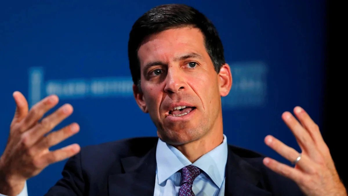 Совет директоров Goldman обсуждает уход Соломона в конце 2027 года, преемник — Уолдрон