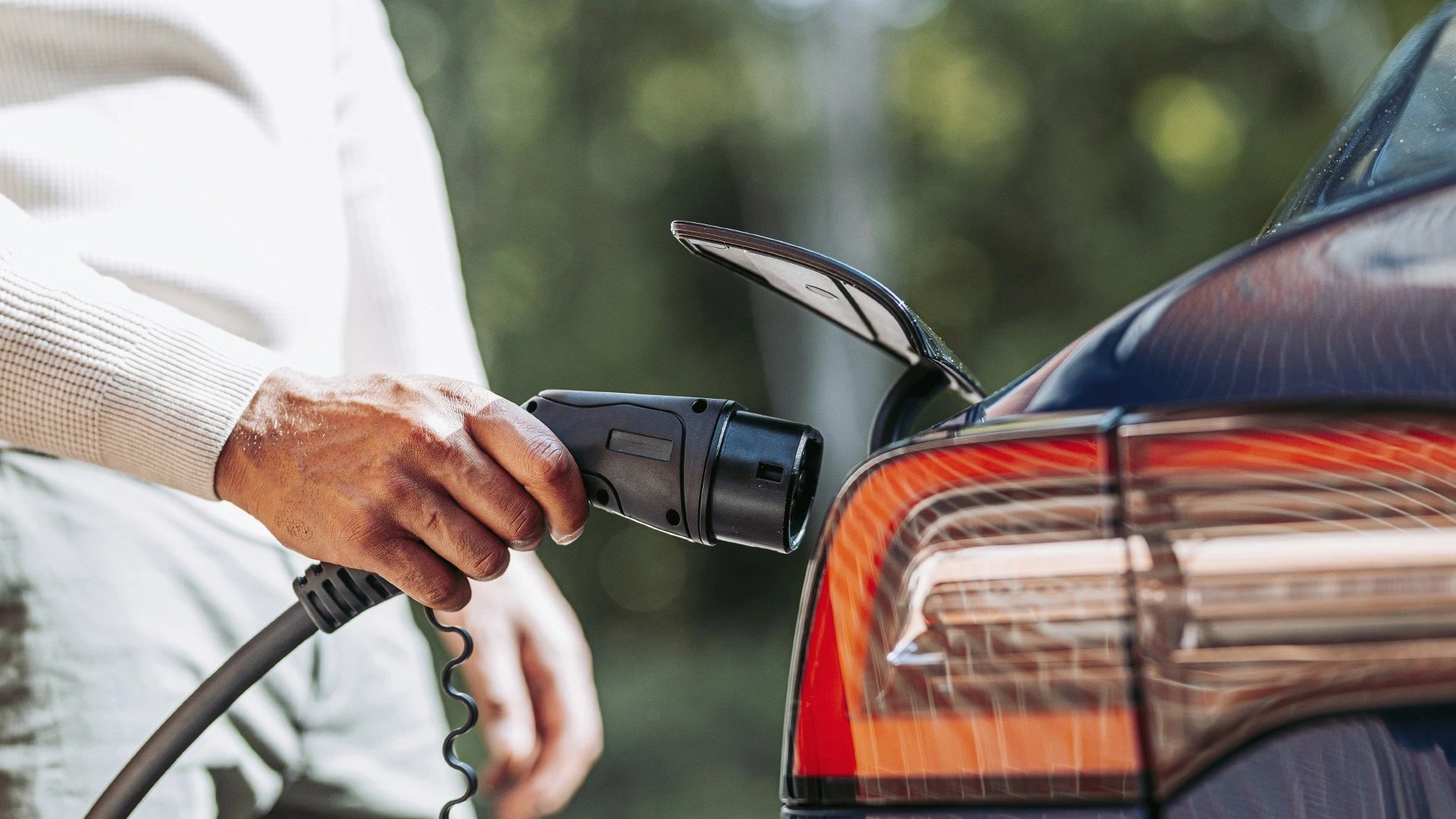 Kazakhstan mandates verification of EV charging meters from December 1