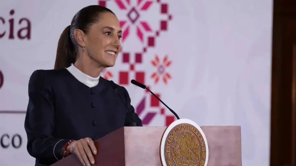Mexico approves constitutional ban on dual citizenship for presidents