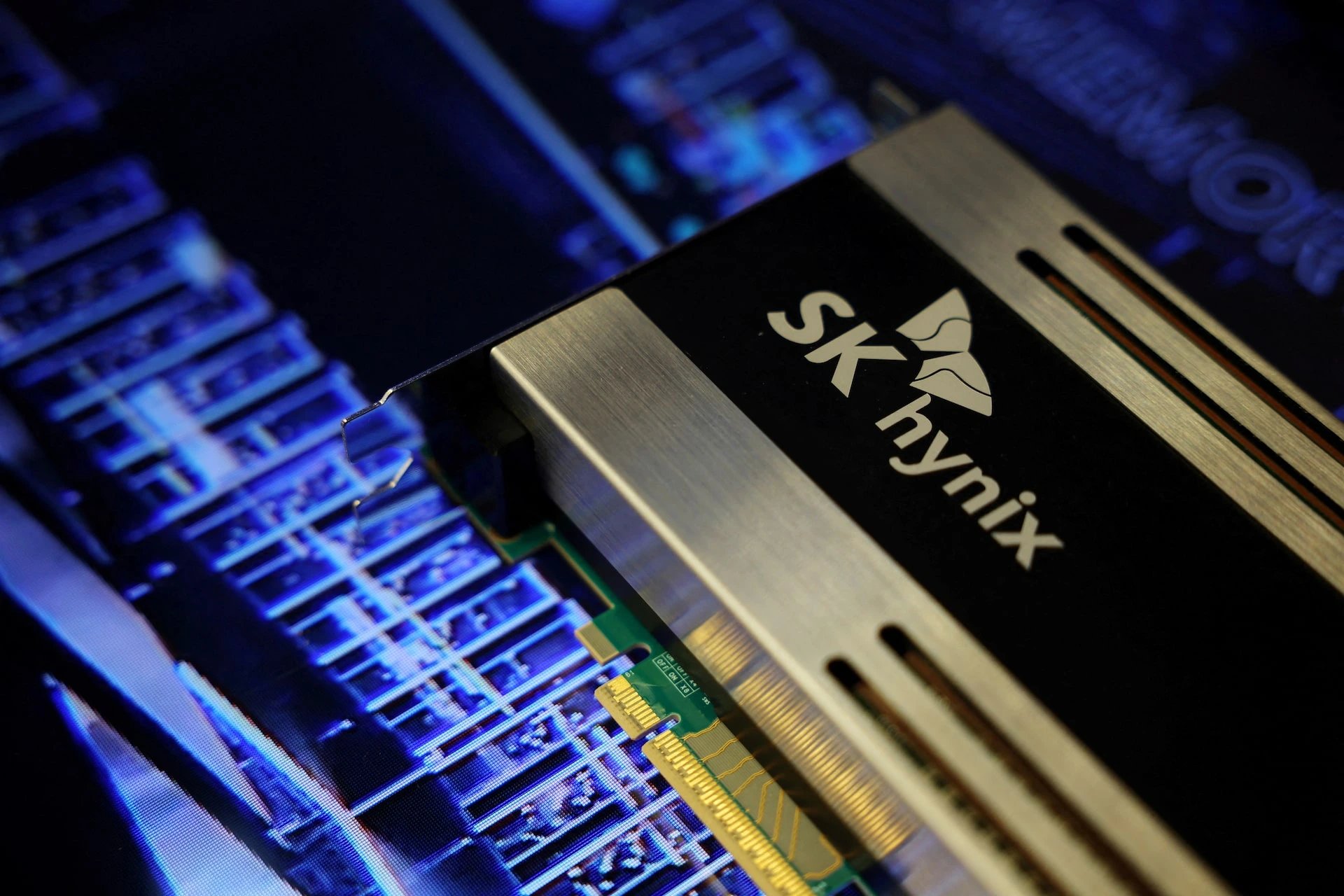 South Korea's semiconductor boom masks widening gap between AI and commodity chips