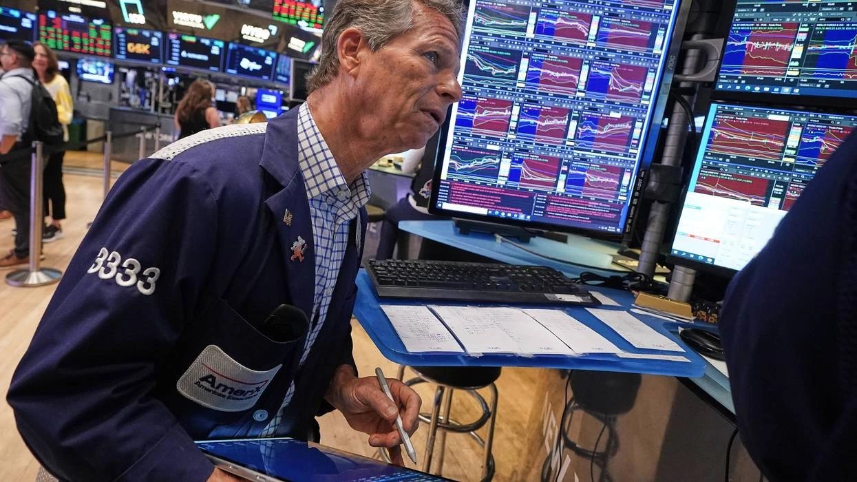 AI-driven tech rally holds despite Treasury yields at 24-year highs