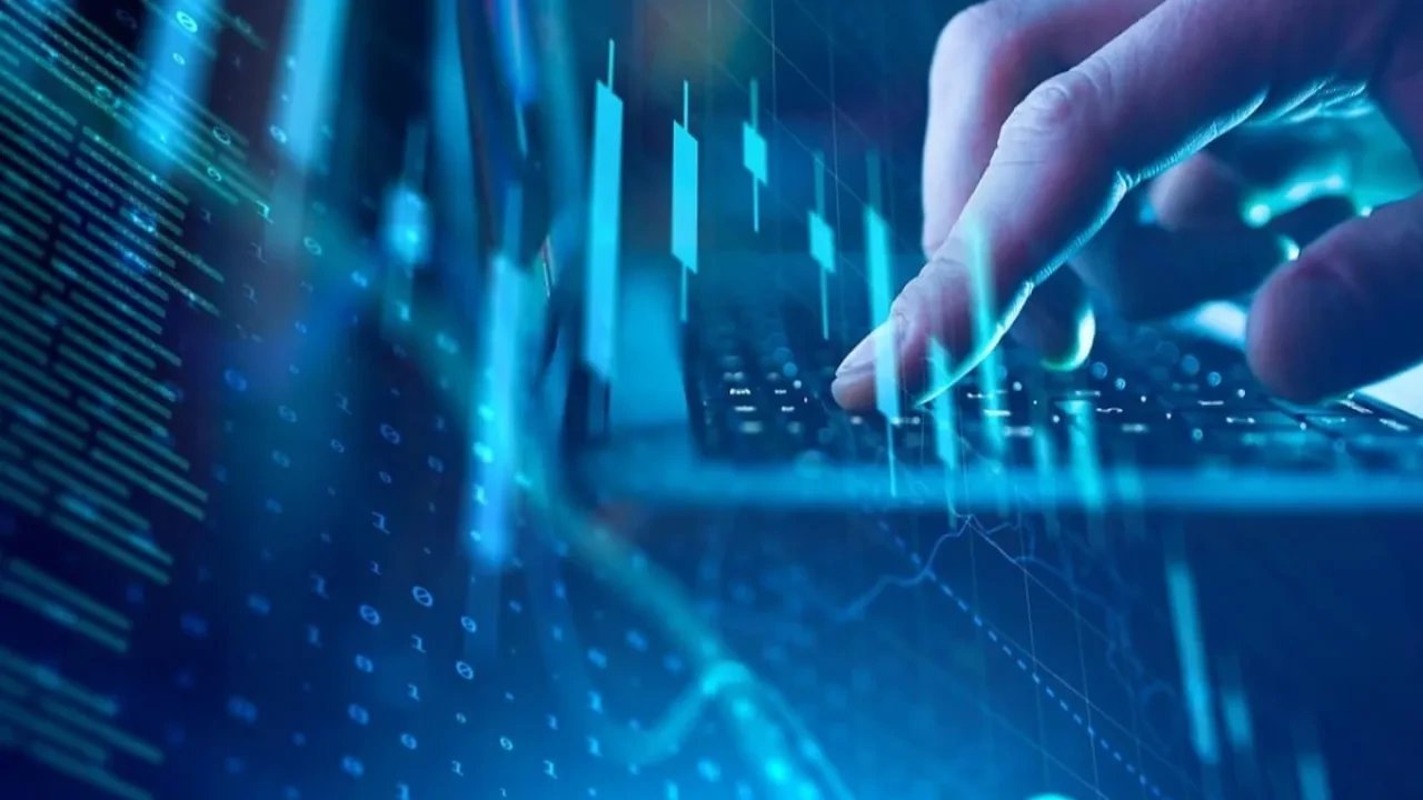 650 investors pulled 227 billion lira from Turkish funds before liquidation