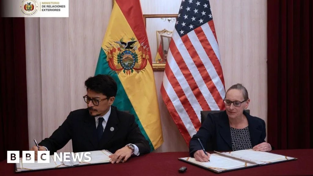 Боливия подписала с США соглашение на $20 млн для борьбы с наркотрафиком