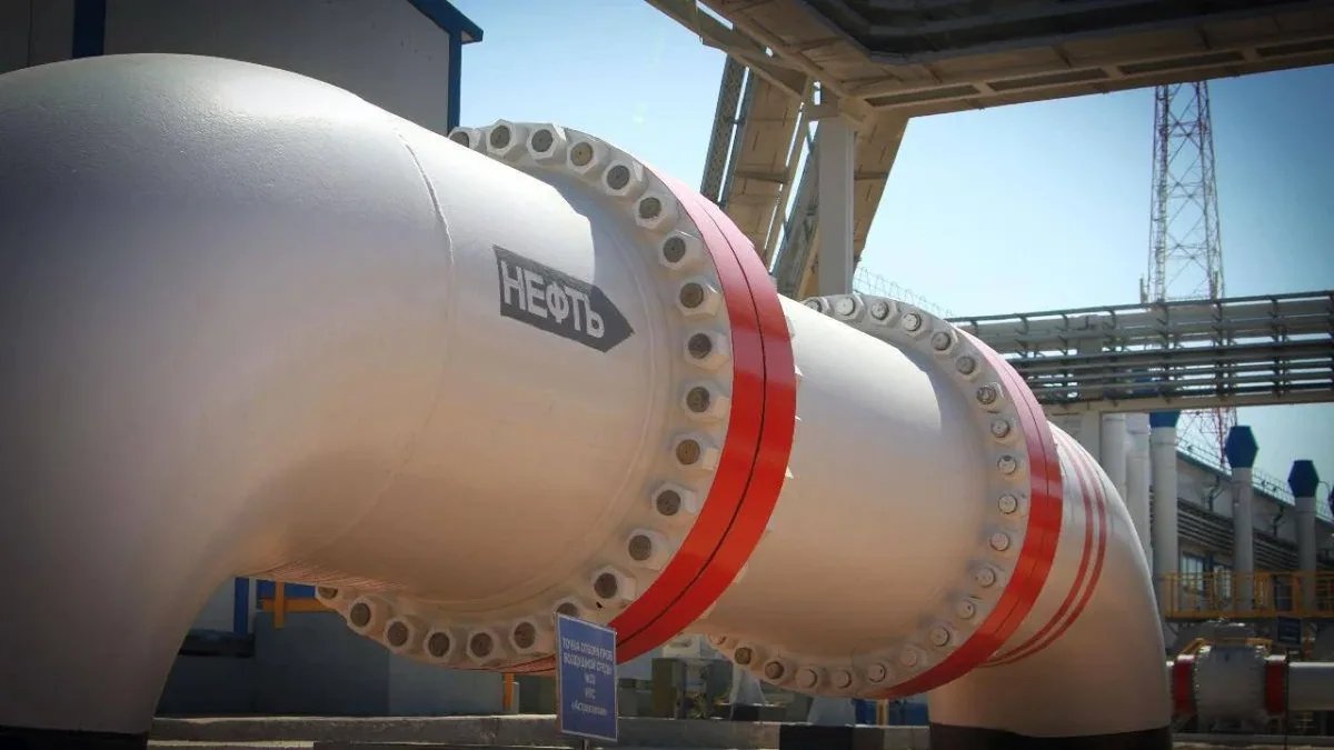 Беспилотник атаковал танкер у терминала КТК, угрозы нефти нет