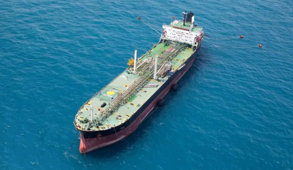 KAZENERGY оценивает риски для экспорта нефти от атак на танкеры как ограниченные