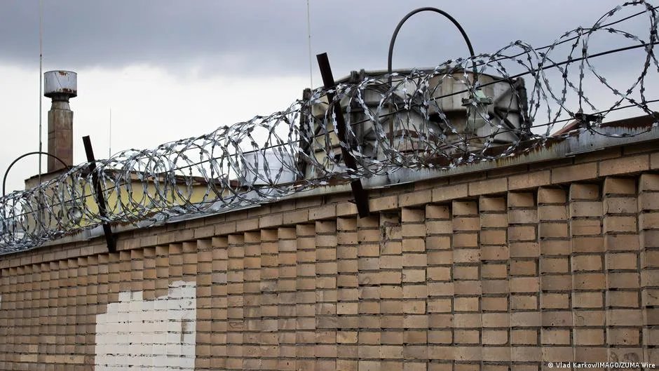 Russia expands military recruitment to convicts with serious crimes
