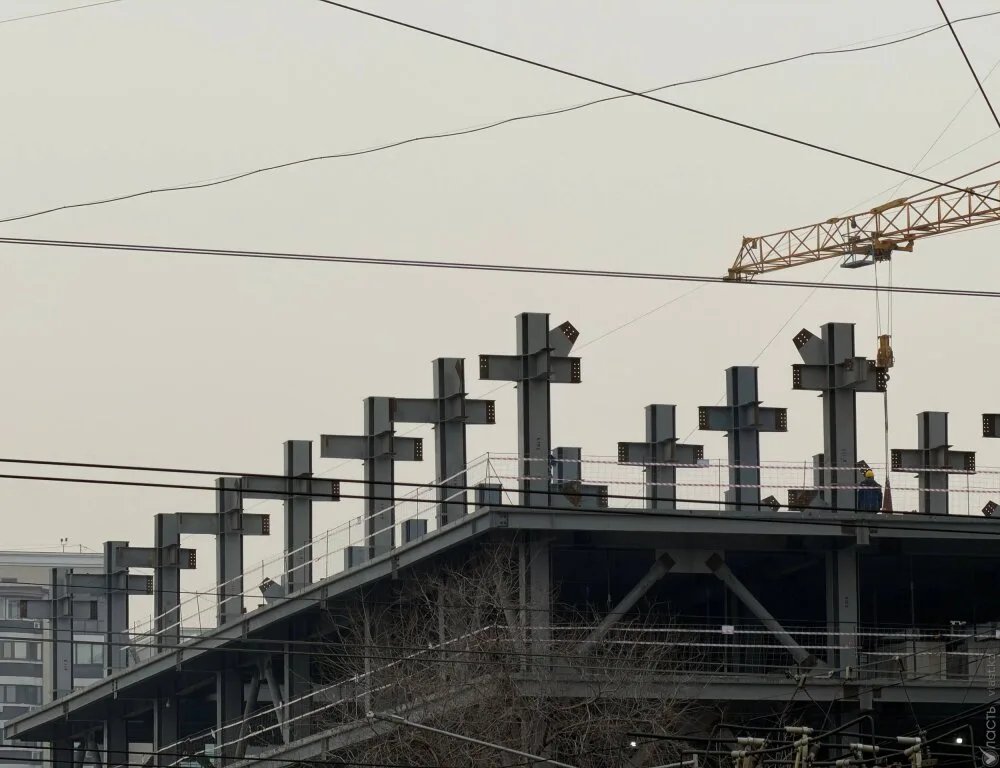 Kazakhstan's GDP growth target faces construction sector risks