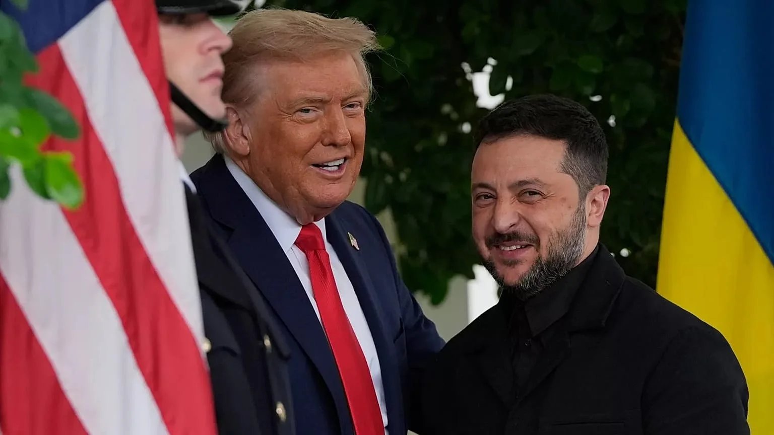 FT: США и Франция якобы помогли Украине наносить удары вглубь РФ