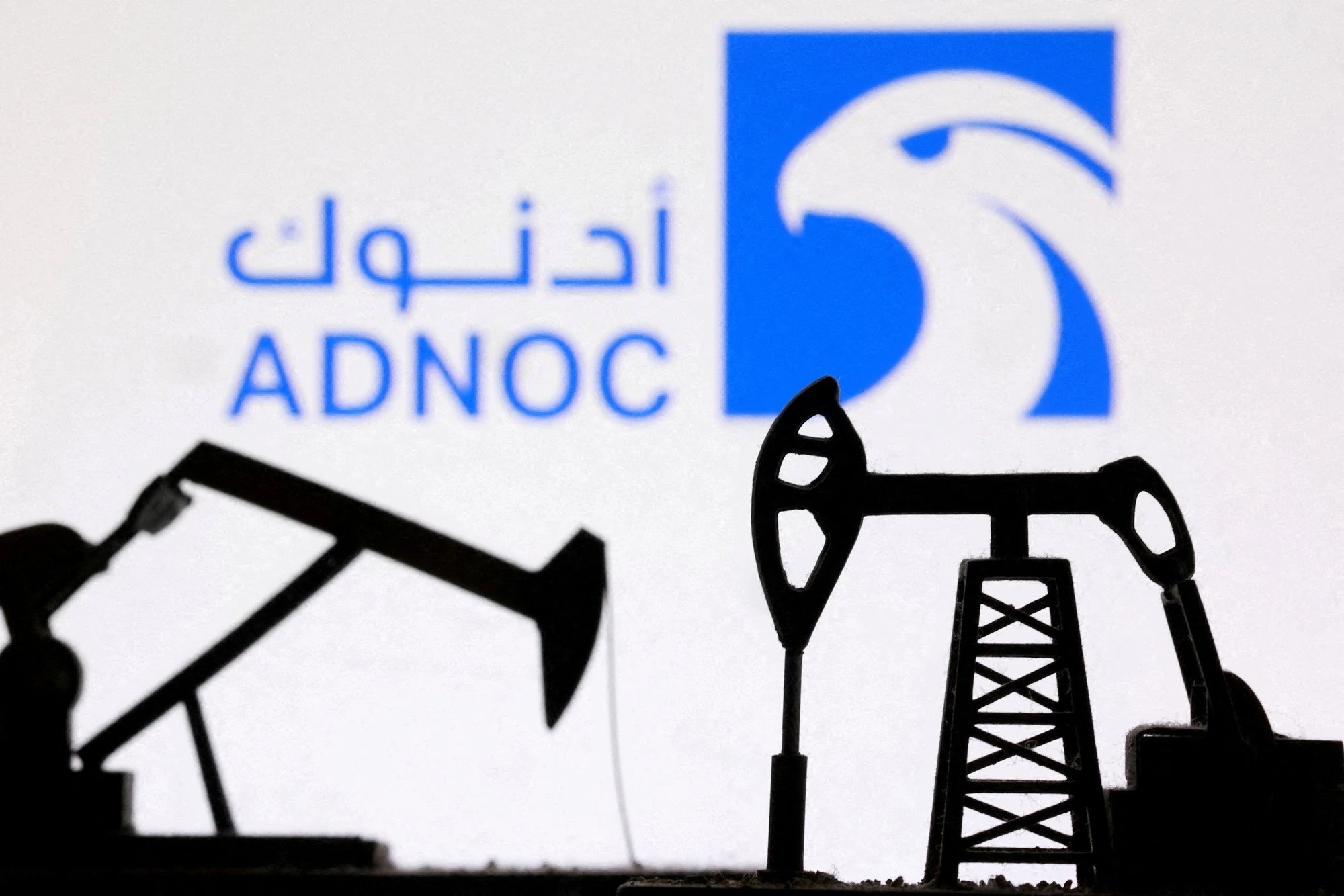 ADNOC перейдёт на ценообразование по Platts Dubai с 1 ноября