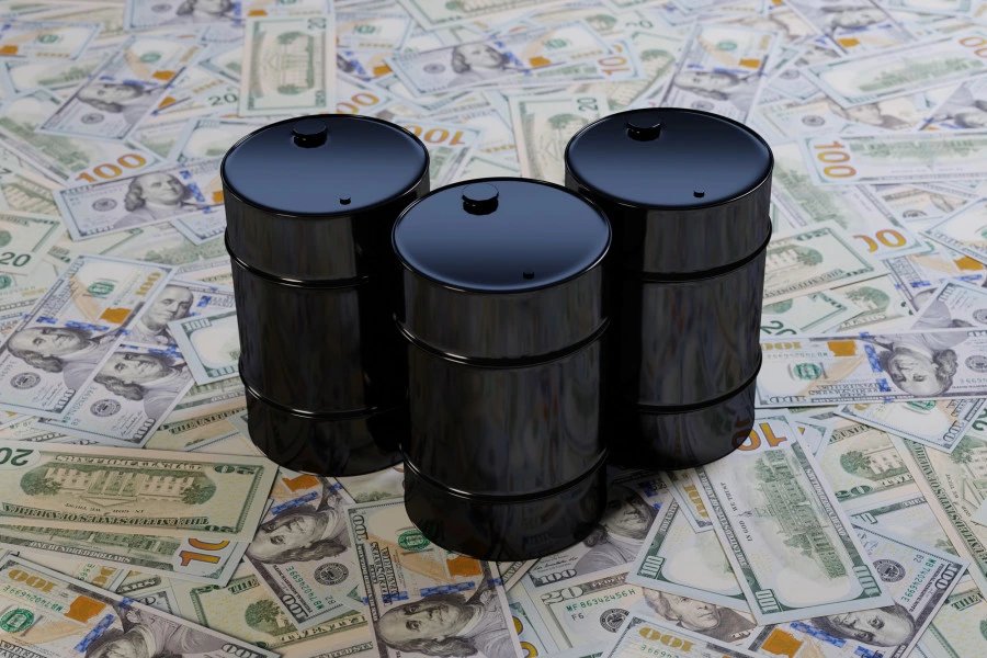 Мировые цены на нефть упали на 5% после заявления Трампа об Иране
