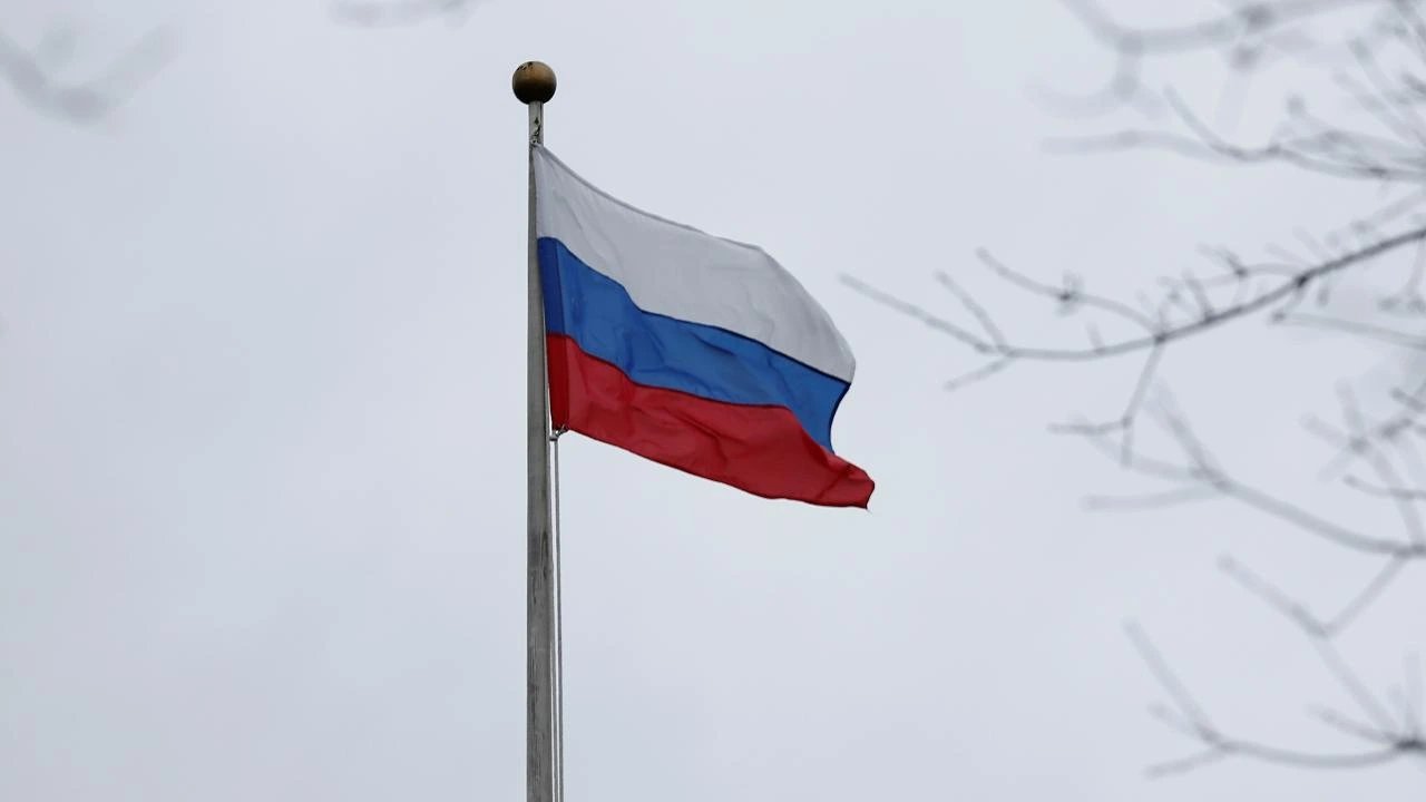 Россия заявила об ударах дронов по четырем украинским военным судам в Черном море и Николаеве
