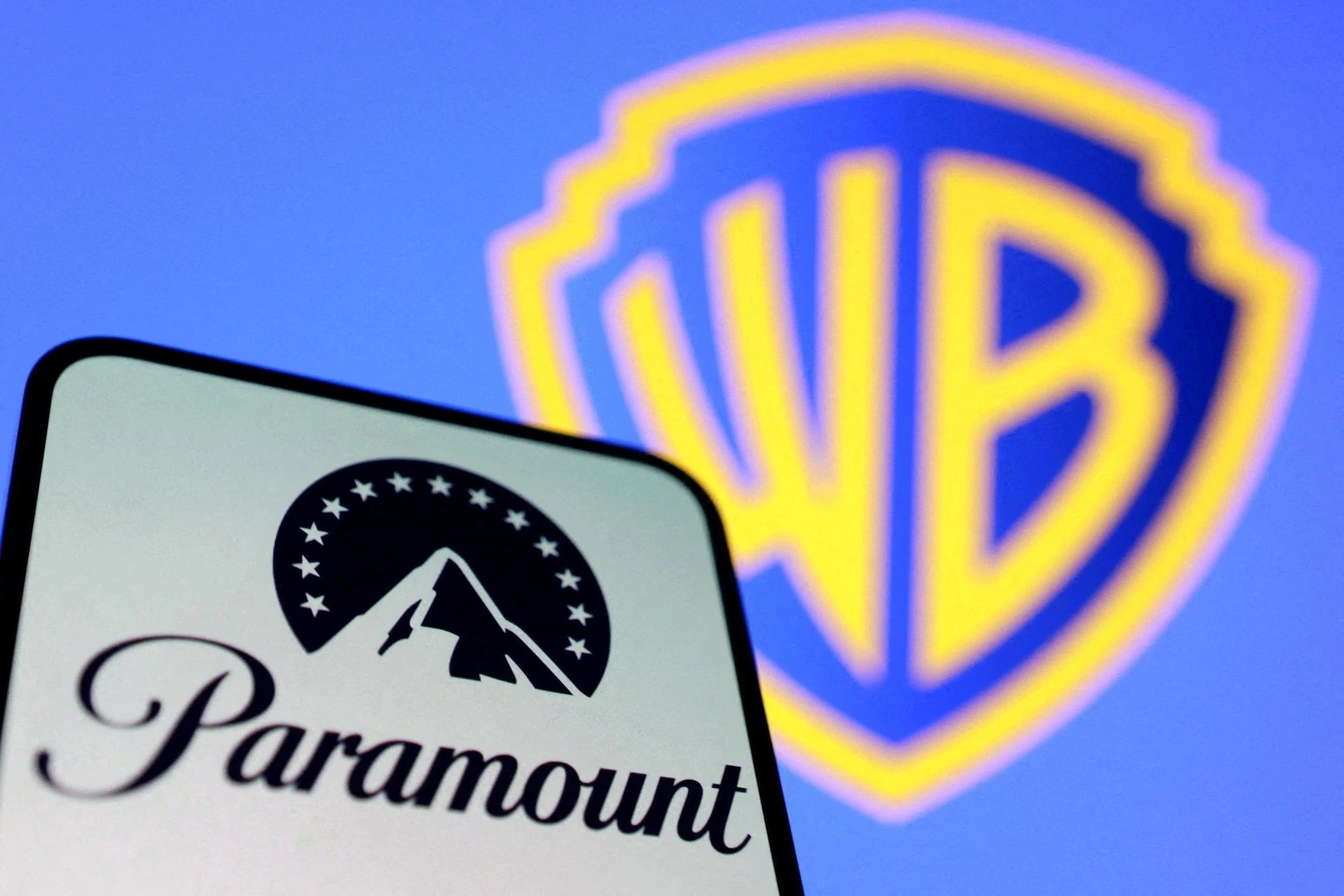 Britain clears Paramount's $110 billion Warner Bros acquisition