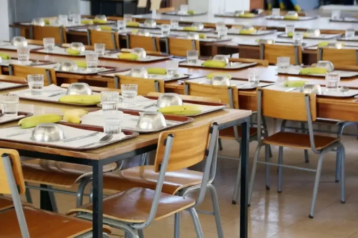 Kazakhstan reports fourfold drop in school food poisoning cases