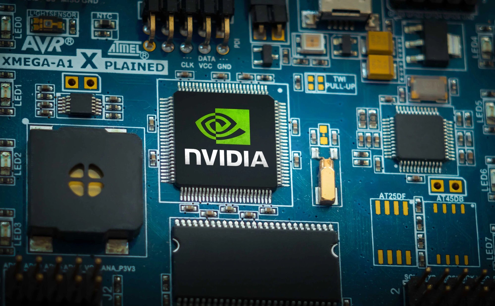 Nvidia запускает NeMo Switchyard для маршрутизации моделей ИИ