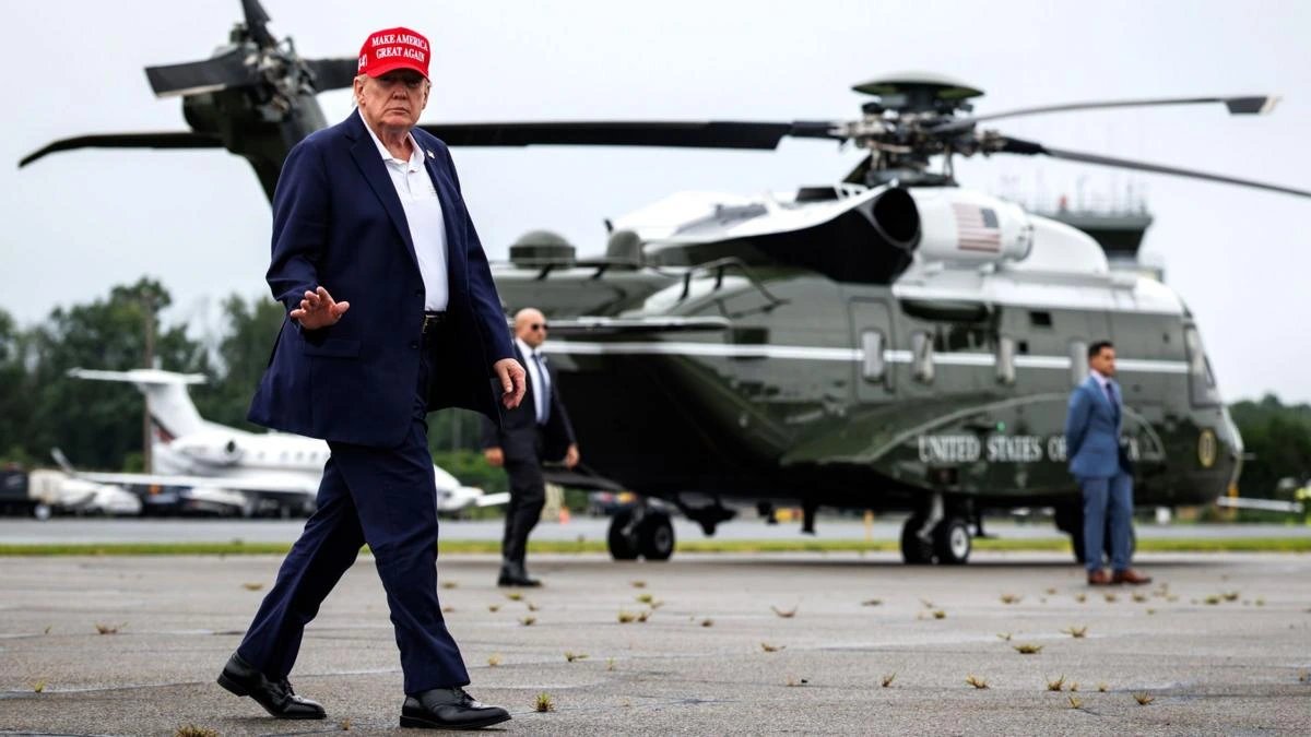 Трамп пригрозил Оману ударами, если тот помешает переговорам США и Ирана