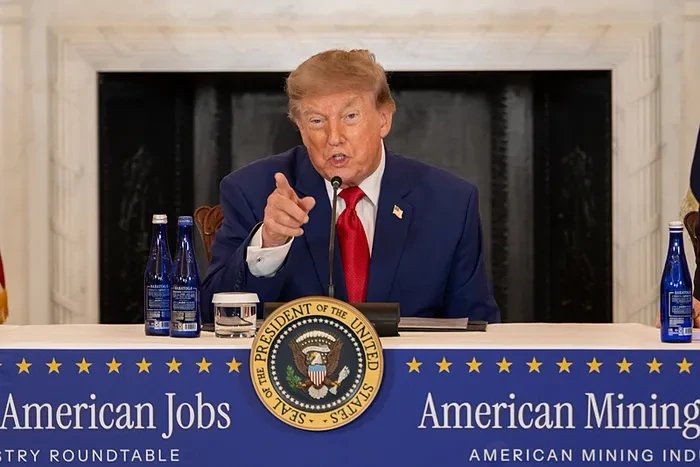 Trump threatens to bomb Oman over Hormuz, warns Israel not to attack Gaza