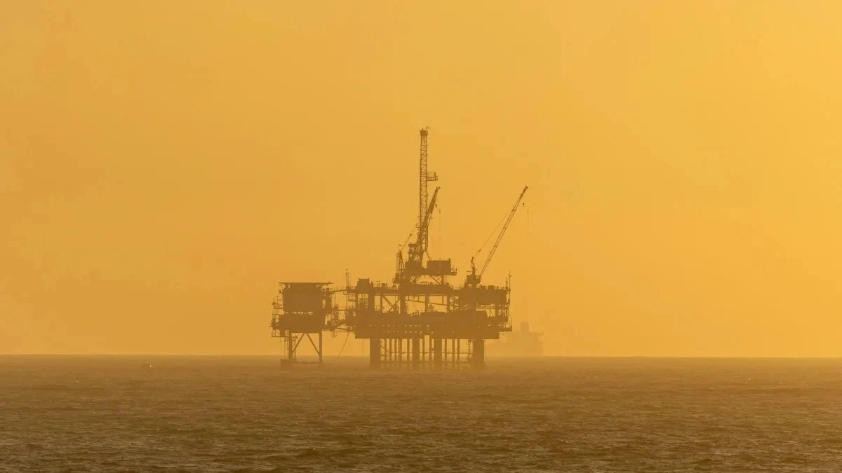 Chevron Reports 2,000 Feet of Hydrocarbons in Angola Block 0 Well