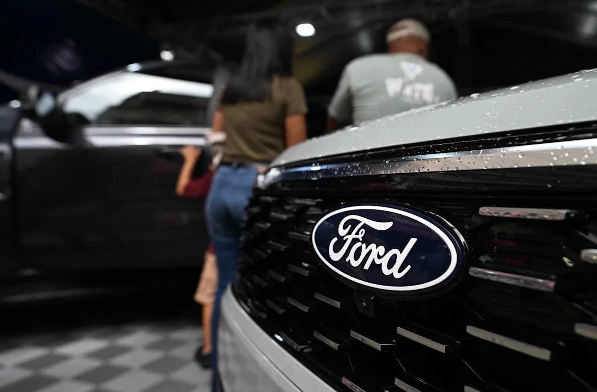 Ford покидает бюджетный сегмент США; минимальная цена без пикапов — $33 840