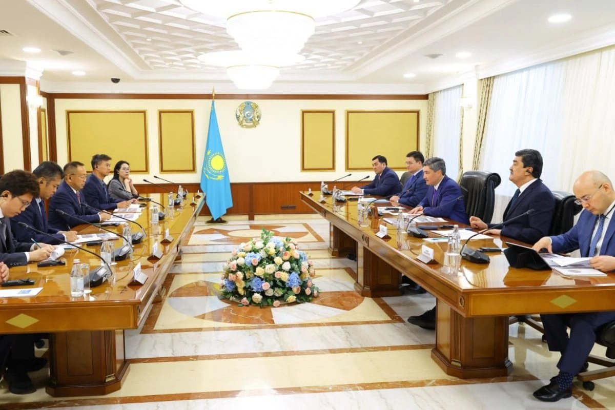 Bektenov orders waste-to-energy plant agreements for major Kazakh cities