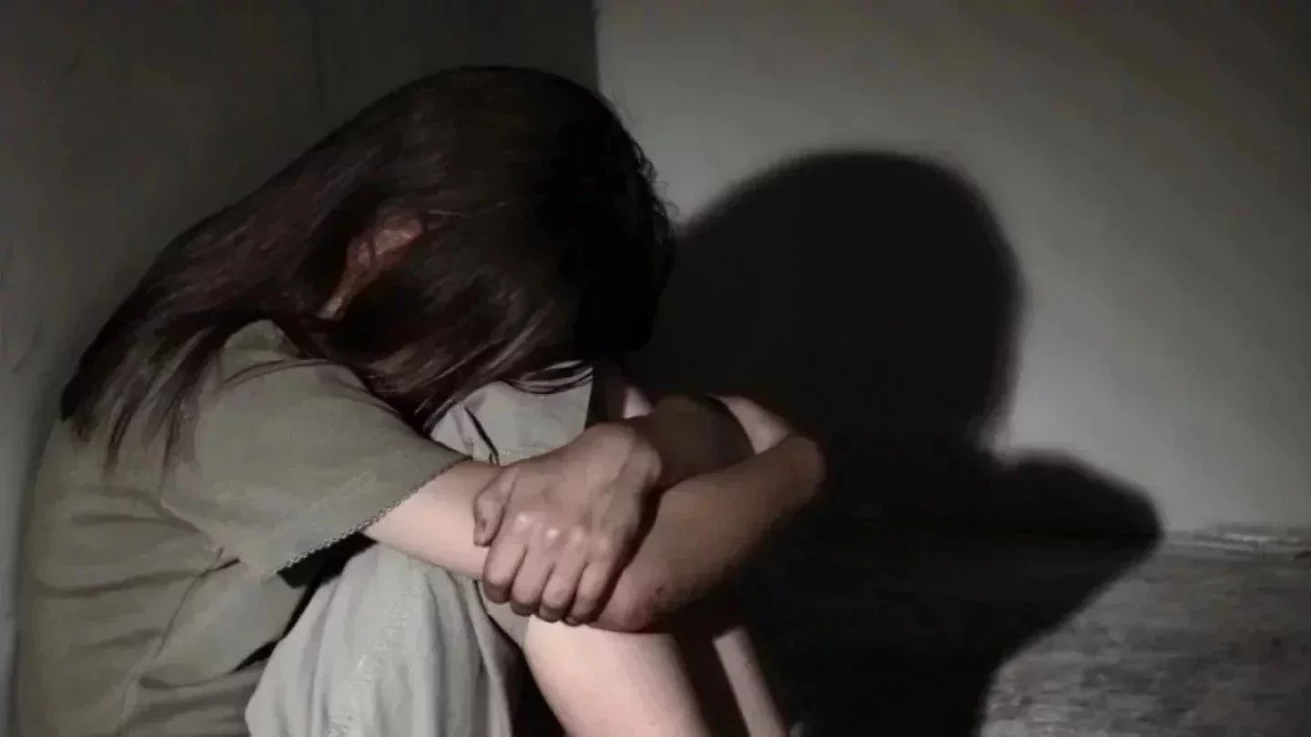 Kazakh cassation court upholds 17-year sentence for uncle who sexually abused 15-year-old niece in Taraz