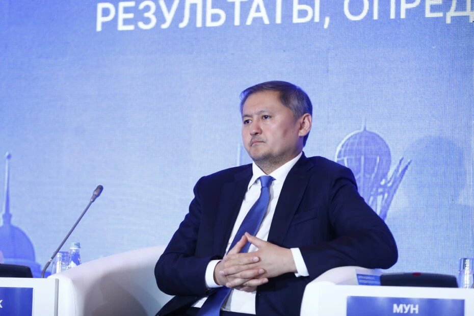 Министр науки Казахстана Саясат Нурбек назвал ИИ базовой компетенцией: 706 тыс. студентов прошли подготовку