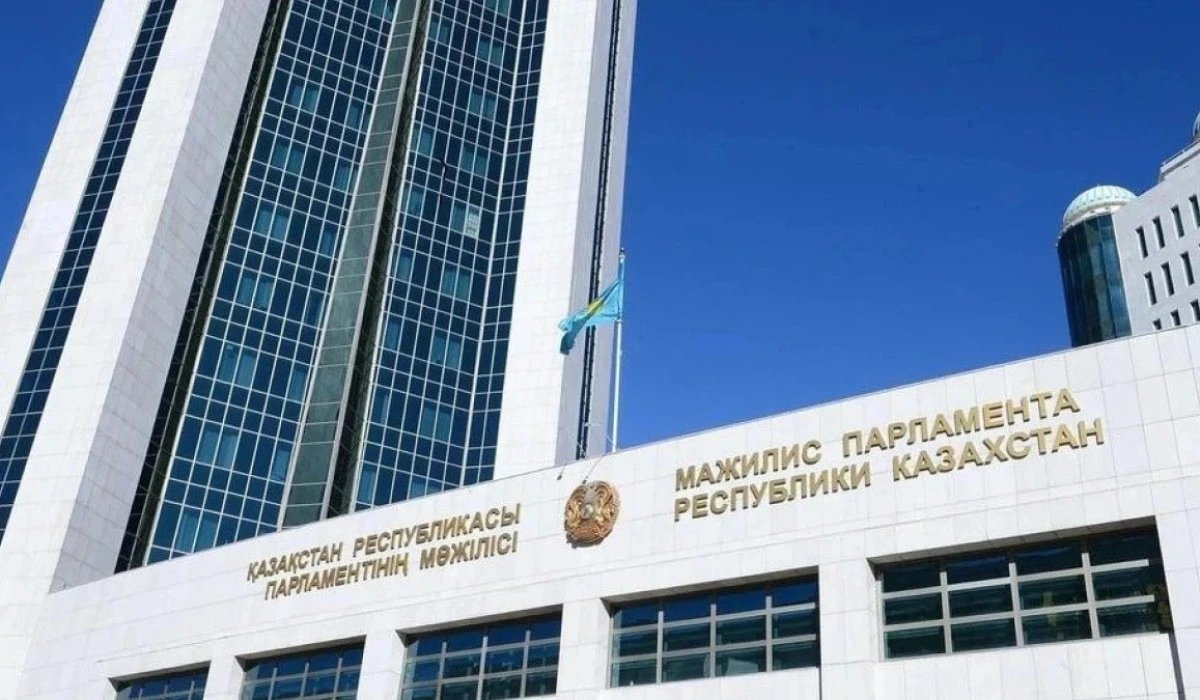Kazakhstan expands unicameral Kurultai powers to 145 seats