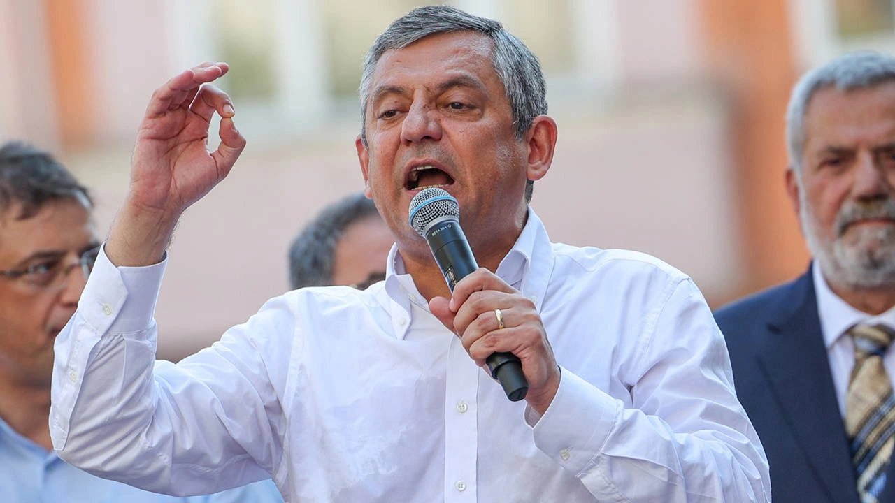 Özgür Özel responds to Erdoğan in Rize: 'Politics is not won through transfers'