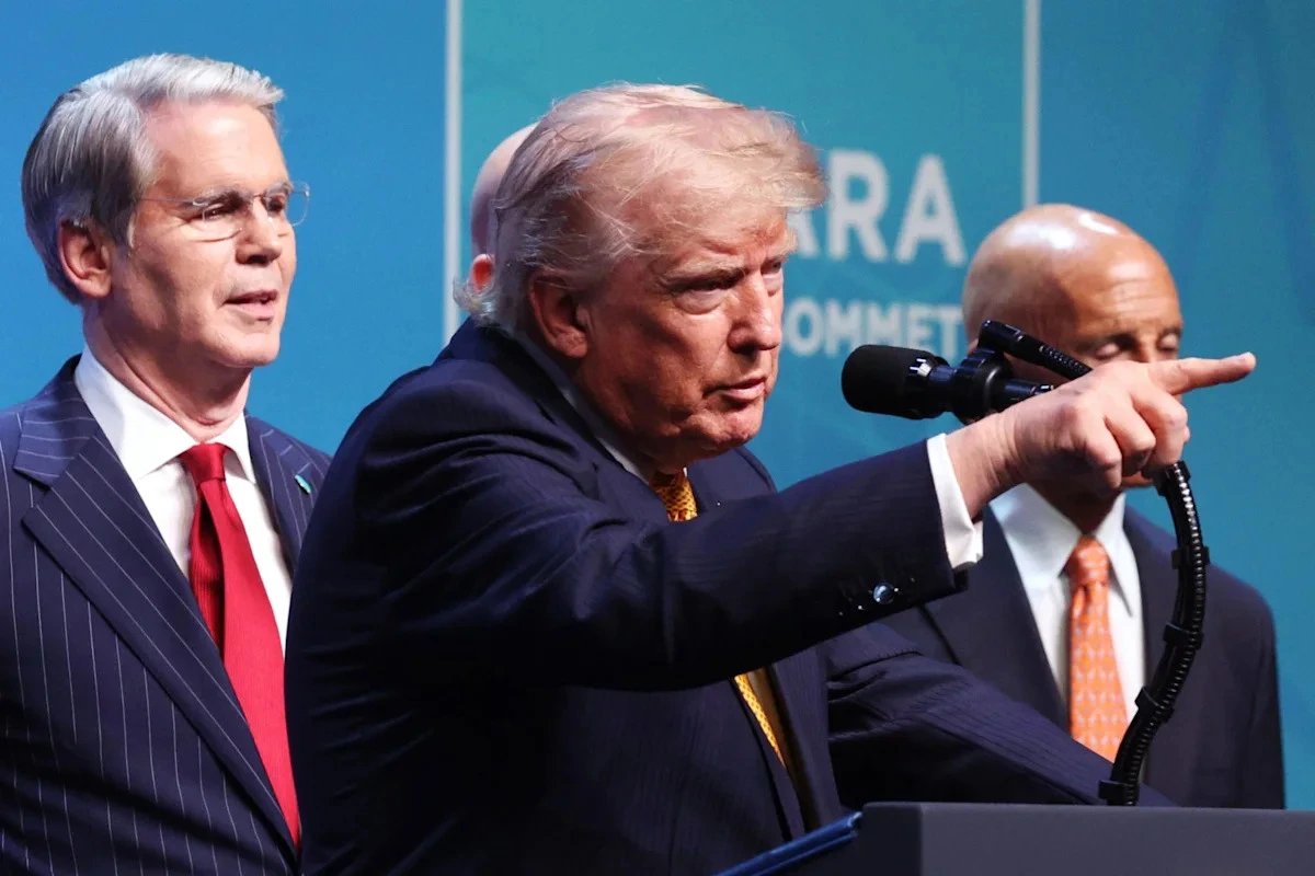 US tariff refunds exceed collections by $25.6 billion in June