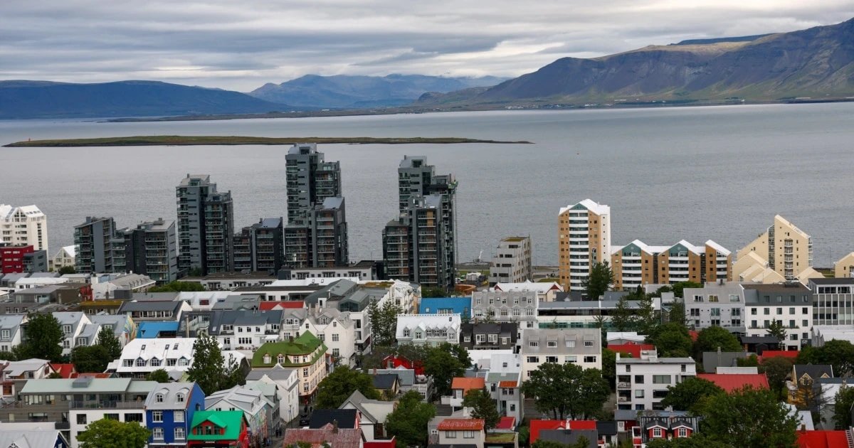 Iceland's EU referendum tests bloc's appeal beyond eastern enlargement