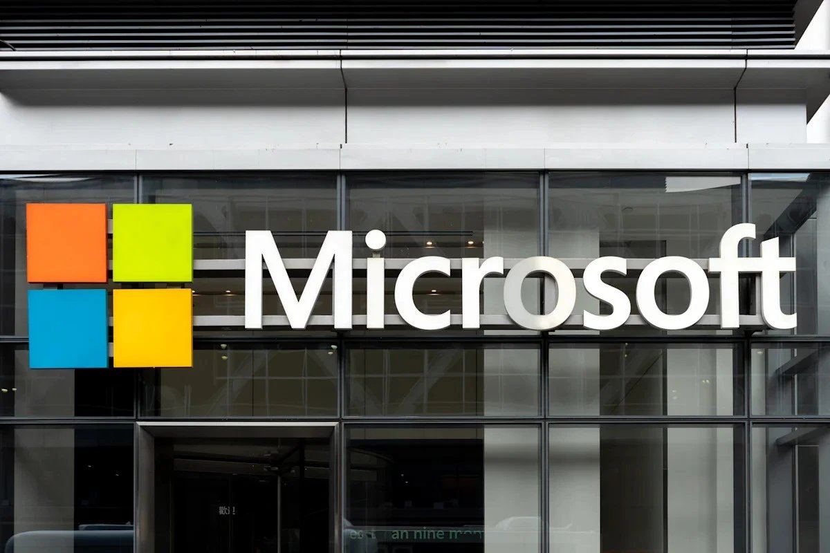 Software stocks widen record gap over chips as sector rotation deepens