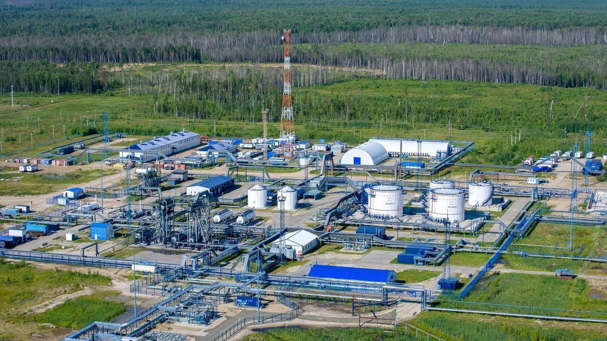 Axios reports U.S. in talks to take direct ownership of Venezuelan oil fields