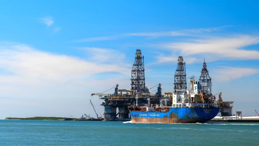 PetroChina бірінші жартыжылдықтағы пайдасы 22%-ға өсіп, рекордтық 103,94 млрд юаньға жетті