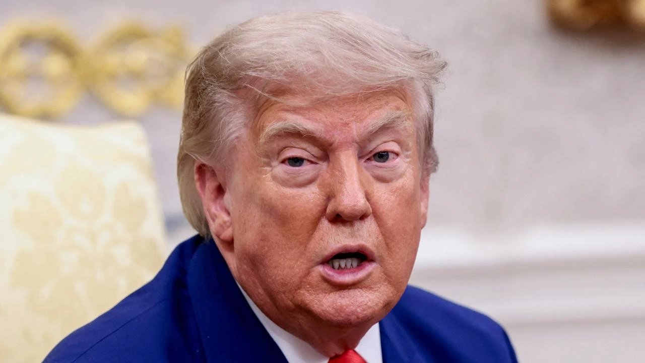 Трамп заявил, что поток нефти через Ормузский пролив «очень хороший» — 30 танкеров за ночь