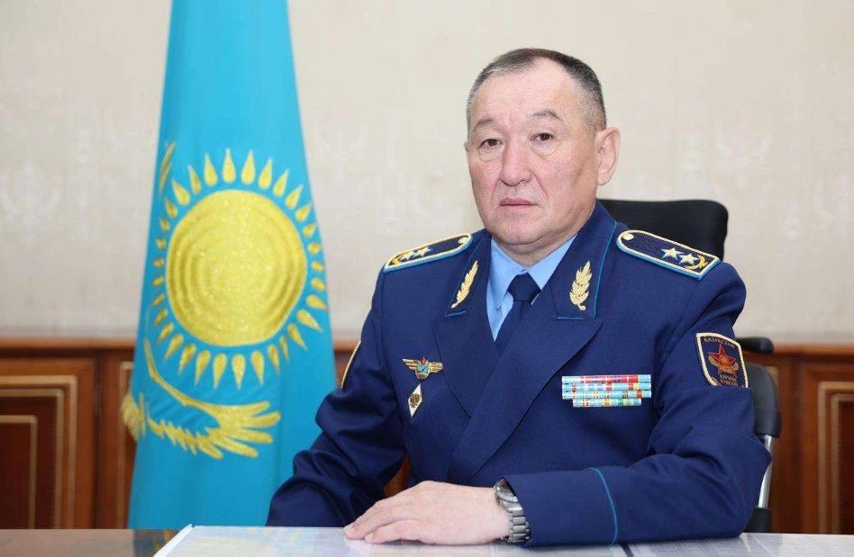 Тоқаев Дәурен Қосановты Қазақстан қорғаныс министрі етіп қайта тағайындады