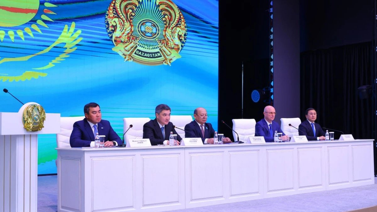 Шыңғыс Әрінов Алматы облысының әкімі болып тағайындалды, депутаттардың 83% дауысын алды