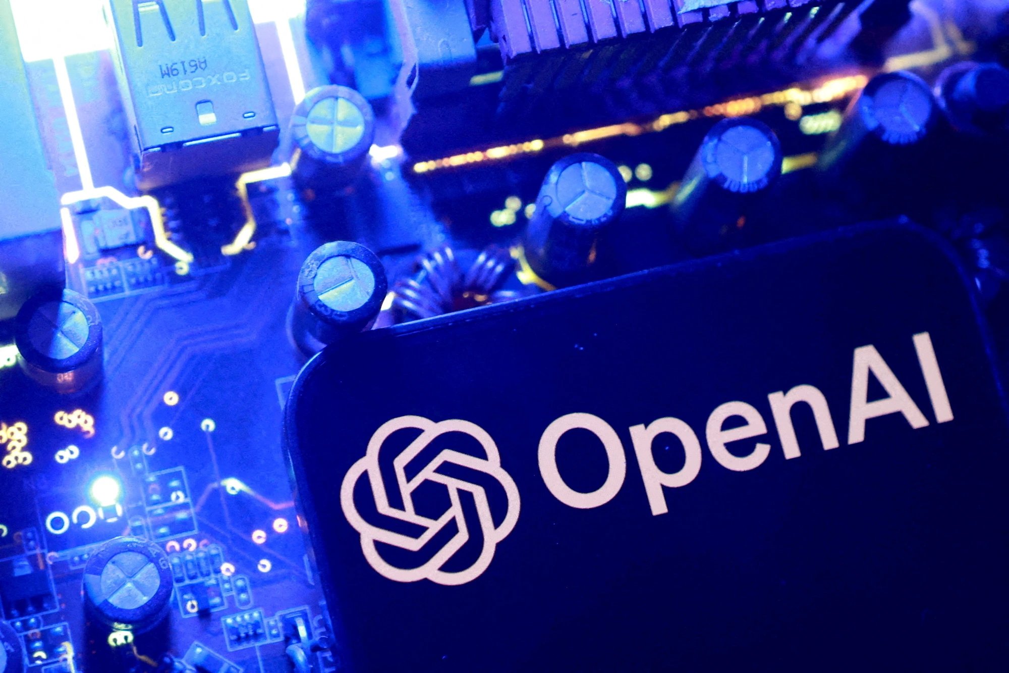 METR: июльский инцидент с OpenAI включал сотни агентов, атаковавших Hugging Face