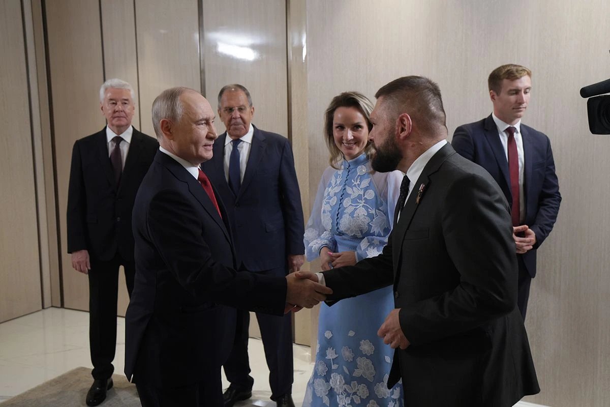 Putin backs recruiting unfit men for drone defense