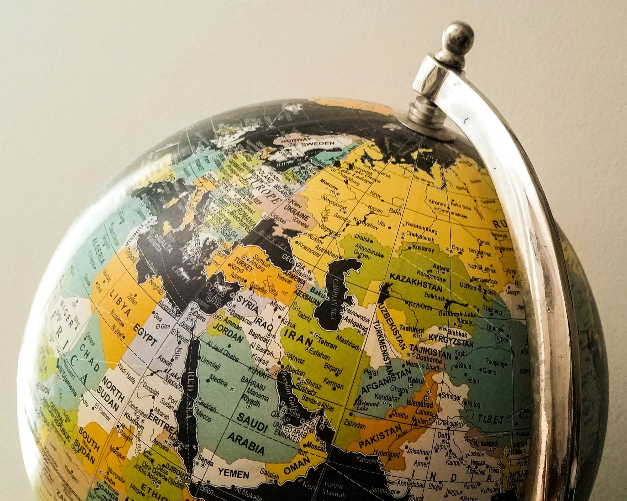 Post-Soviet states navigate multipolar order 35 years after independence
