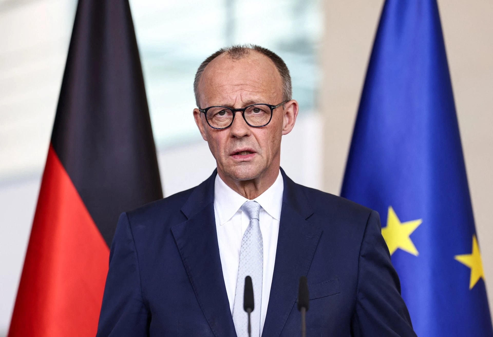 Germany urges EU budget cut of hundreds of billions of euros